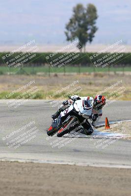 media/May-25-2025-Lets Ride (Sun) [[0ff033e448]]/B Group/1120am (Grapevine)/